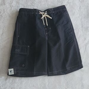 George Men’s Black Cargo Eboard Swim Shorts, Size Small (28–30), 9” Inseam, NWT